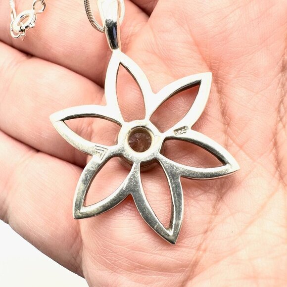 Silpada Sterling Silver Crystal Womens Necklace Open Flower Pendant Retired - Picture 3 of 4
